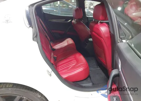 2015 Maserati Ghibli S Q4 z USA, uszkodzony, nr VIN ZAM57RTA3F1143226